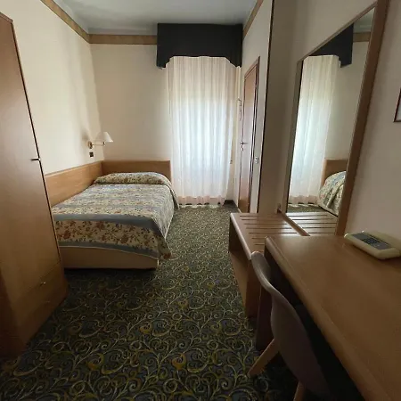 Hotel Giardinetto Desenzano del Garda