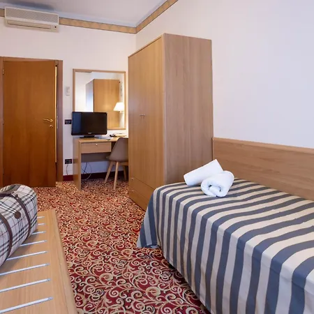 Hotel Giardinetto Desenzano del Garda