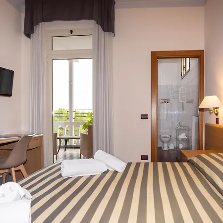 Hotel Giardinetto Desenzano del Garda