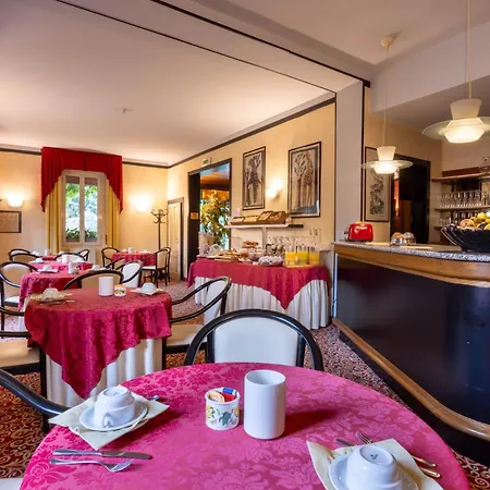 Hotel Giardinetto Desenzano del Garda